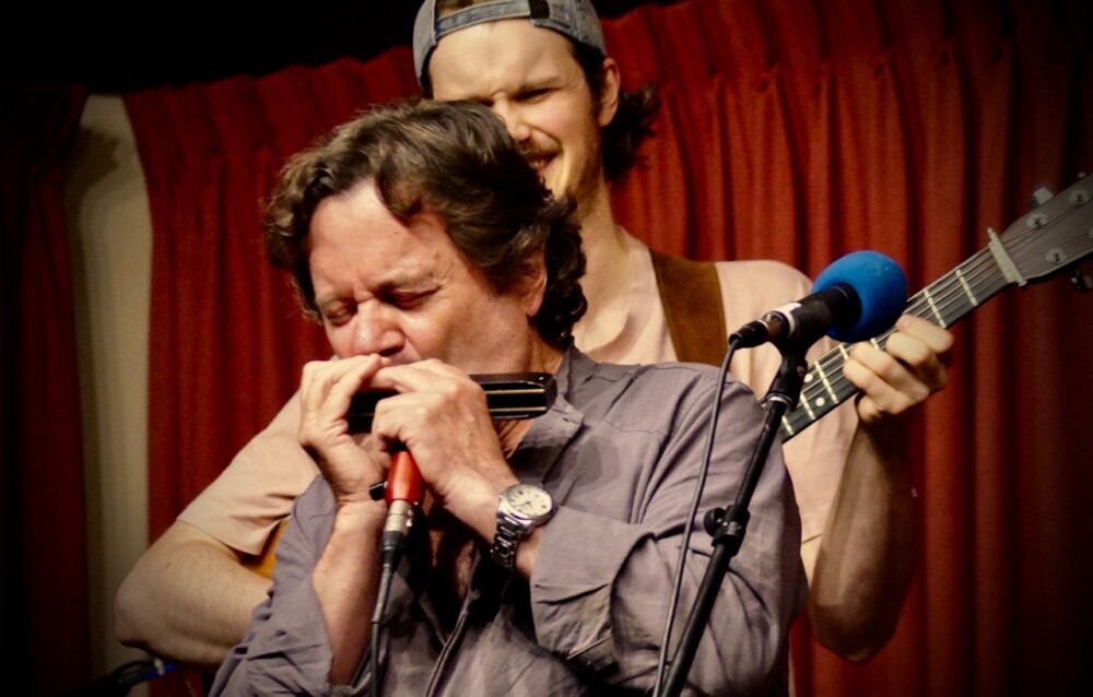 Harmonica from Christian Marsh driving Marcus Church wild!